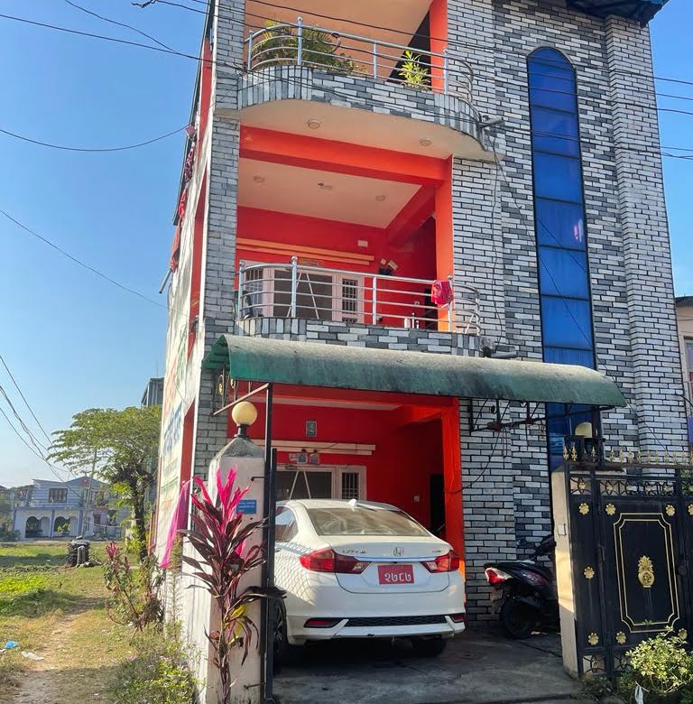 House sale in Bharatpur Basantachowk