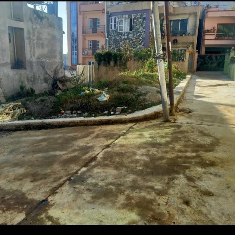 Land sale in budhanilkantha 4.5 aana