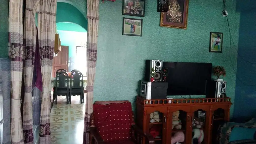 Chauthe Ma Sade 2 Talla Ghar Bikrima