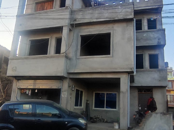 Urgent House Sale in Imadol Ochu Height